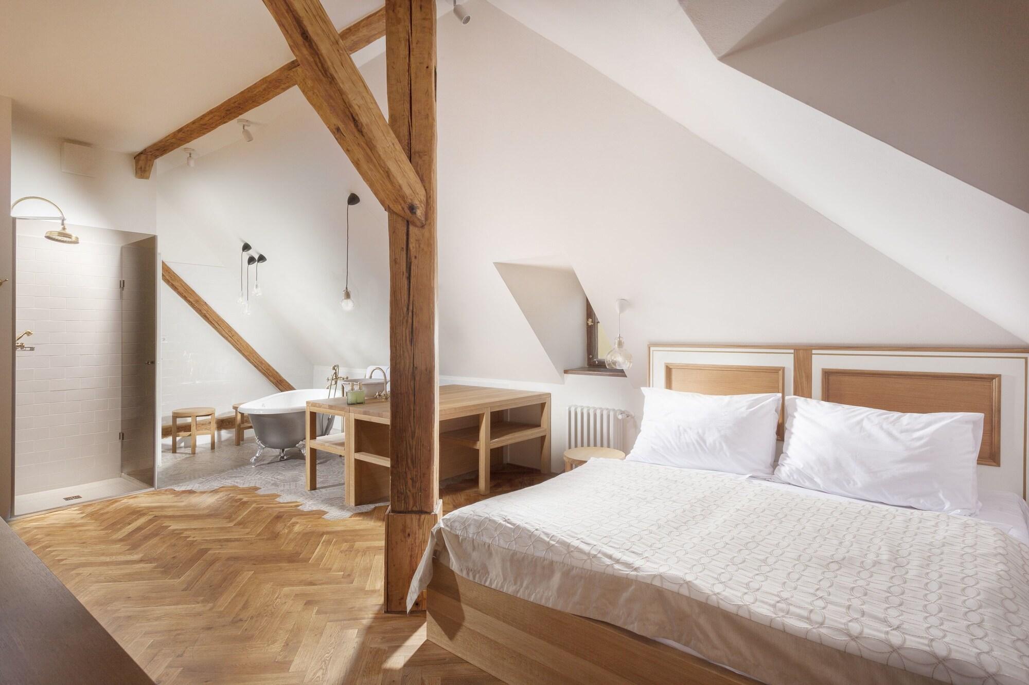 Hotel At The Golden Scissors Prag Exterior foto