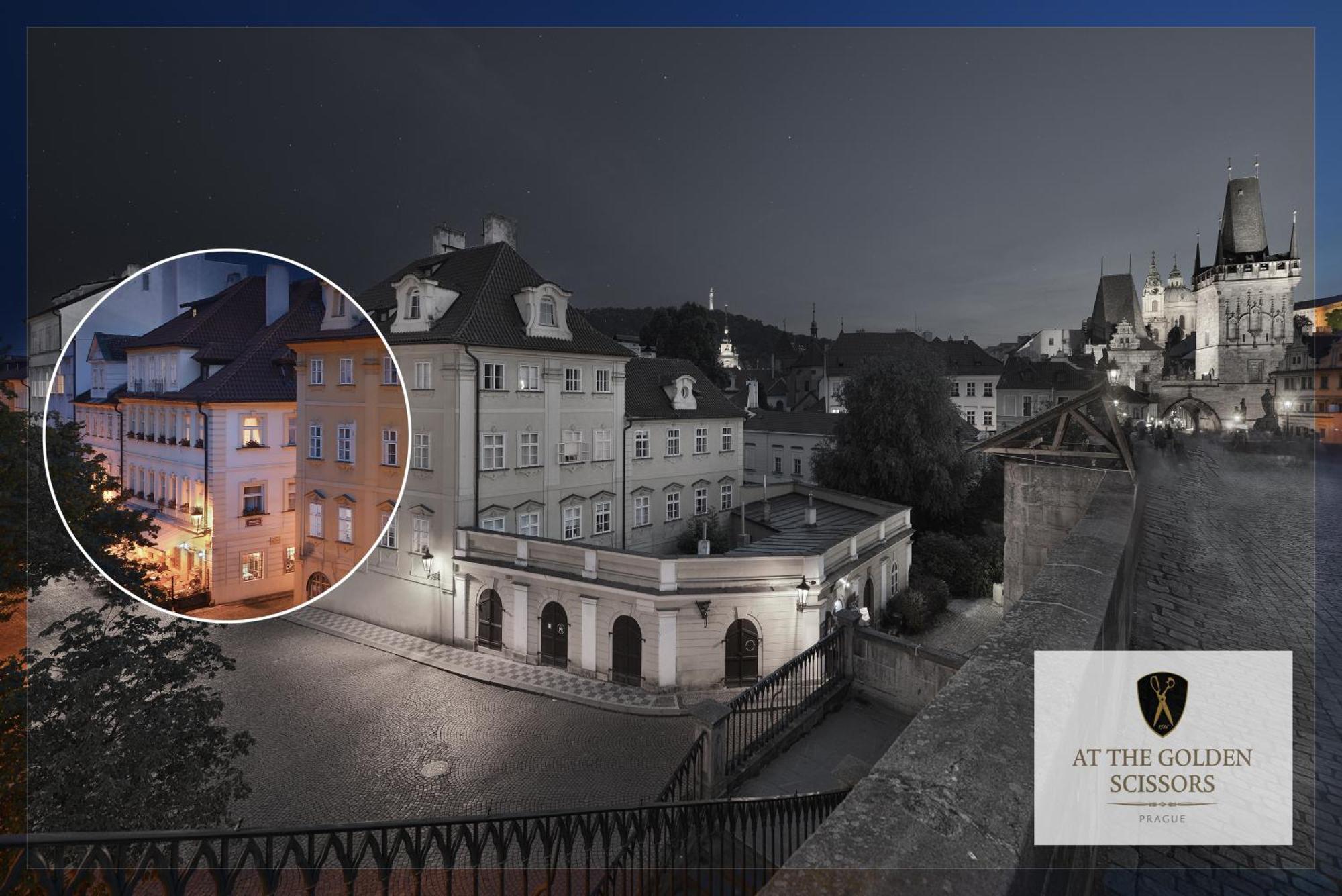 Hotel At The Golden Scissors Prag Exterior foto
