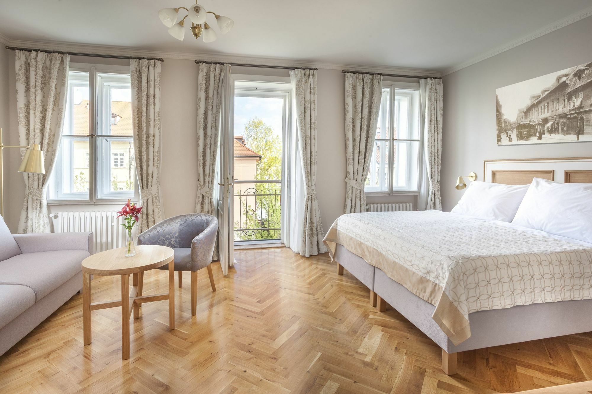 Hotel At The Golden Scissors Prag Exterior foto